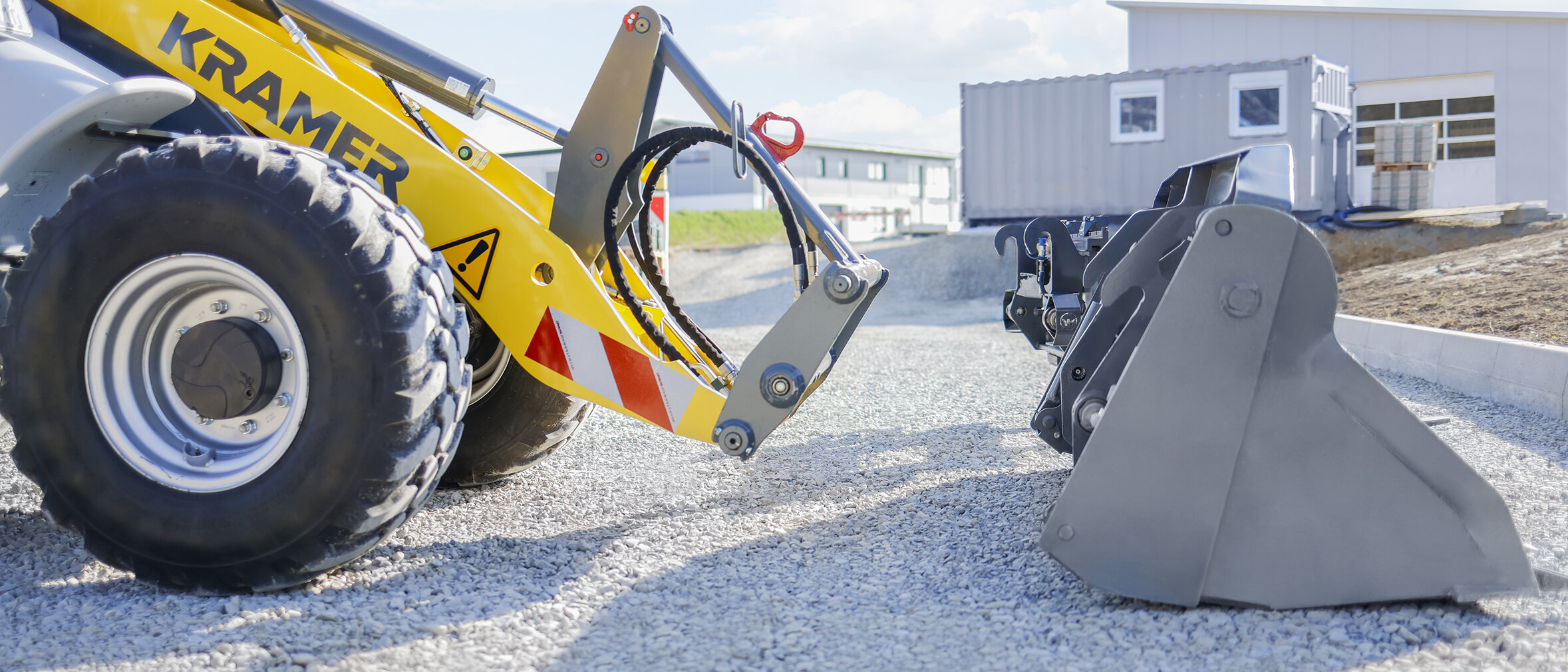 Kramer wheel loader with attachment management Smart Attach